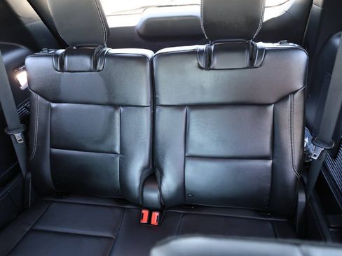 Used 2023 Ford Explorer ST w/ Equipment Group 401A AWD/4WD image 17