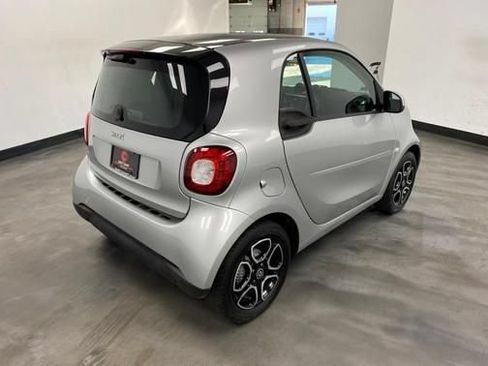 Used 2019 smart fortwo electric drive RWD image 6