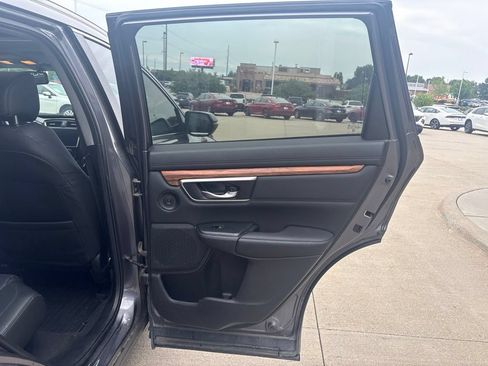 Used 2020 Honda CR-V Touring image 30