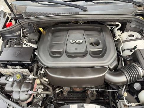 Used 2017 Dodge Durango GT AWD/4WD image 20