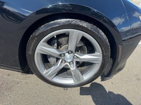 Used 2016 Chevrolet Camaro SS RWD image 15