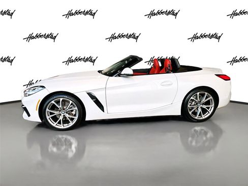 Certified 2022 BMW Z4 sDrive30i w/ Premium Package 2 image 8