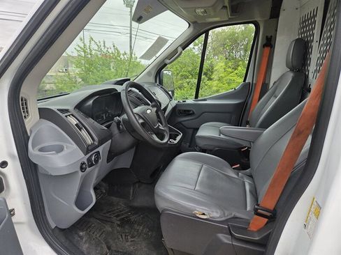 Used 2019 Ford Transit 150 148 Medium Roof RWD image 10