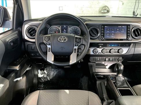 Used 2022 Toyota Tacoma SR5 image 17
