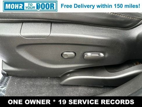 Used 2019 Chevrolet Trax LT w/ LT Convenience Package image 14