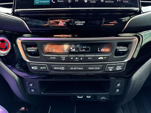Used 2024 Honda Ridgeline Black Edition image 19