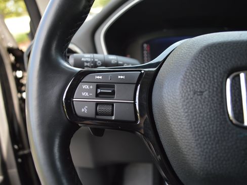 Used 2023 Honda Pilot Elite image 15