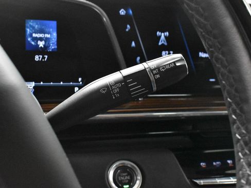 Certified 2023 Cadillac Escalade ESV Premium Luxury AWD/4WD image 13