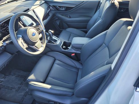 Used 2024 Subaru Outback Limited image 12