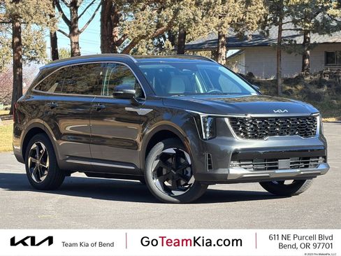 New 2026 Kia Sorento EX w/ EX Premium Package AWD/4WD image 1