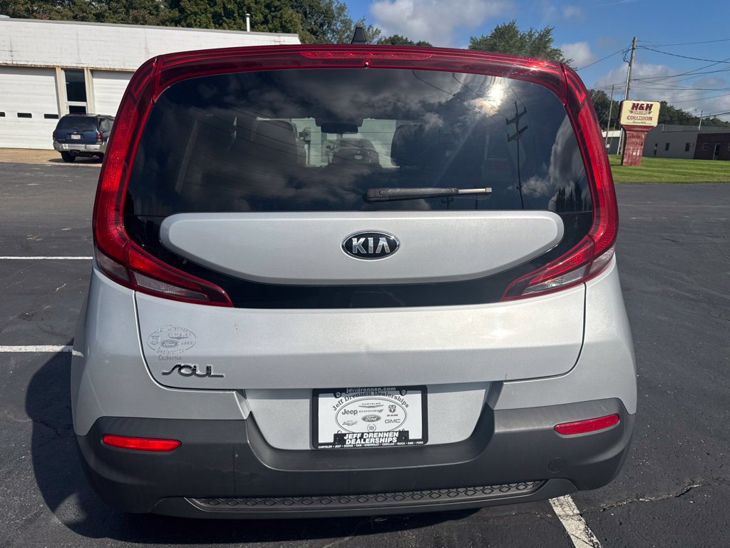 Used 2020 Kia Soul LX FWD image 7