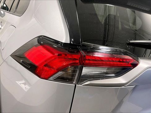 Used 2024 Toyota RAV4 Limited image 34