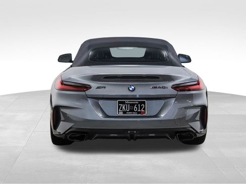 Certified 2025 BMW Z4 M40i w/ Edition image 4