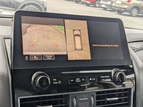 Used 2024 INFINITI QX80 Luxe image 18