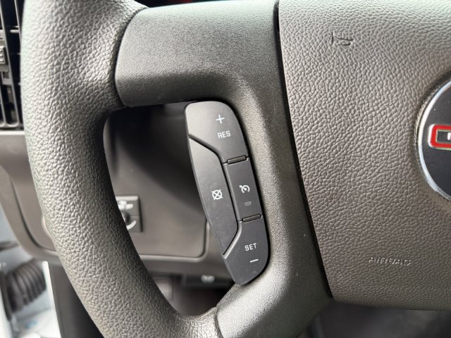 Used 2025 GMC Savana 2500 w/ Driver Convenience Package RWD image 20