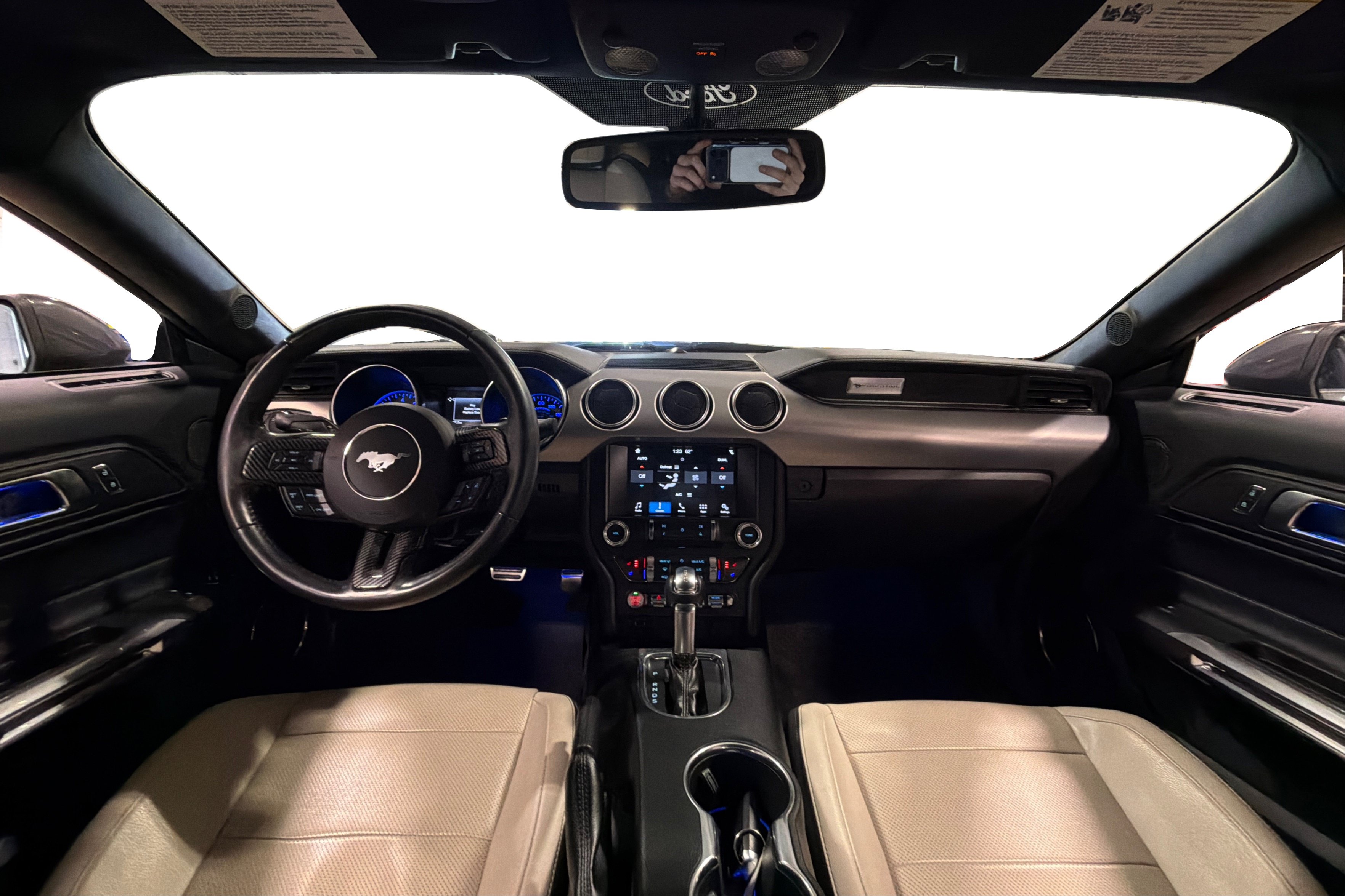 Used 2018 Ford Mustang GT Premium RWD image 38