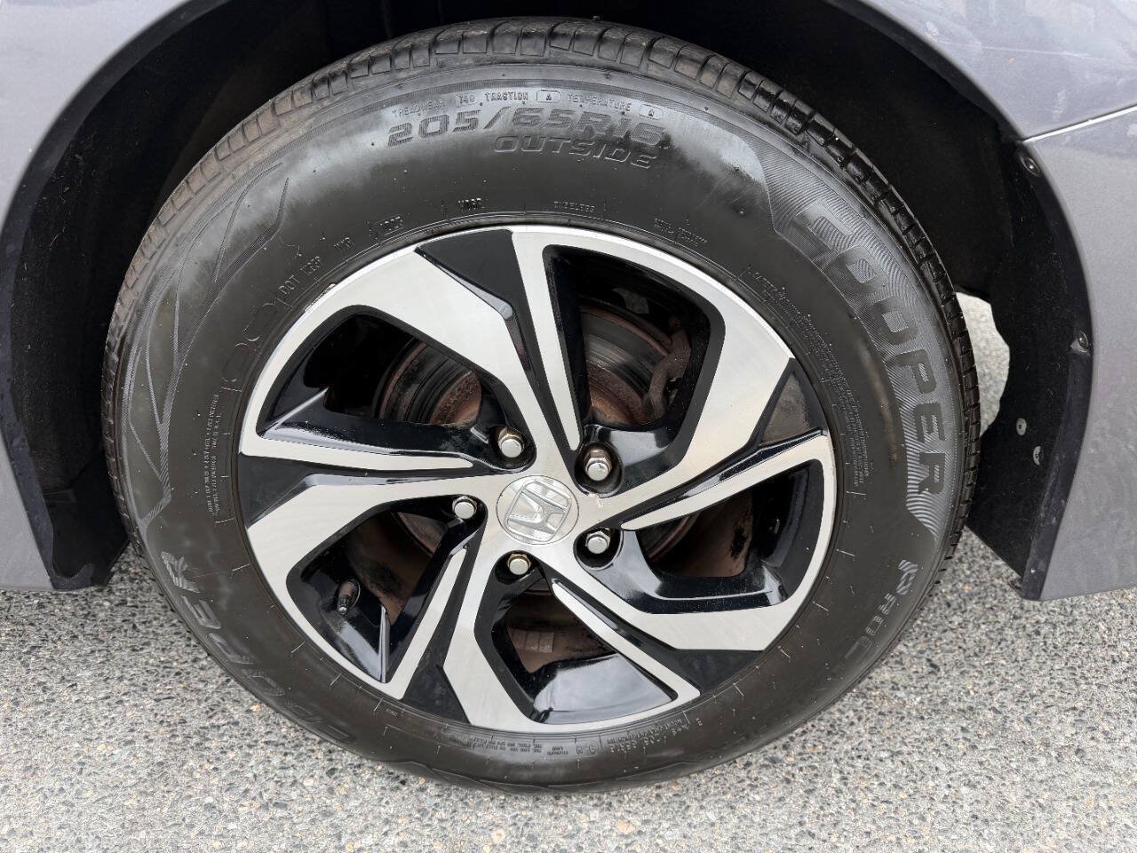 Used 2016 Honda Accord LX image 11