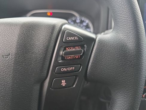 Used 2025 Nissan Frontier SV RWD image 36