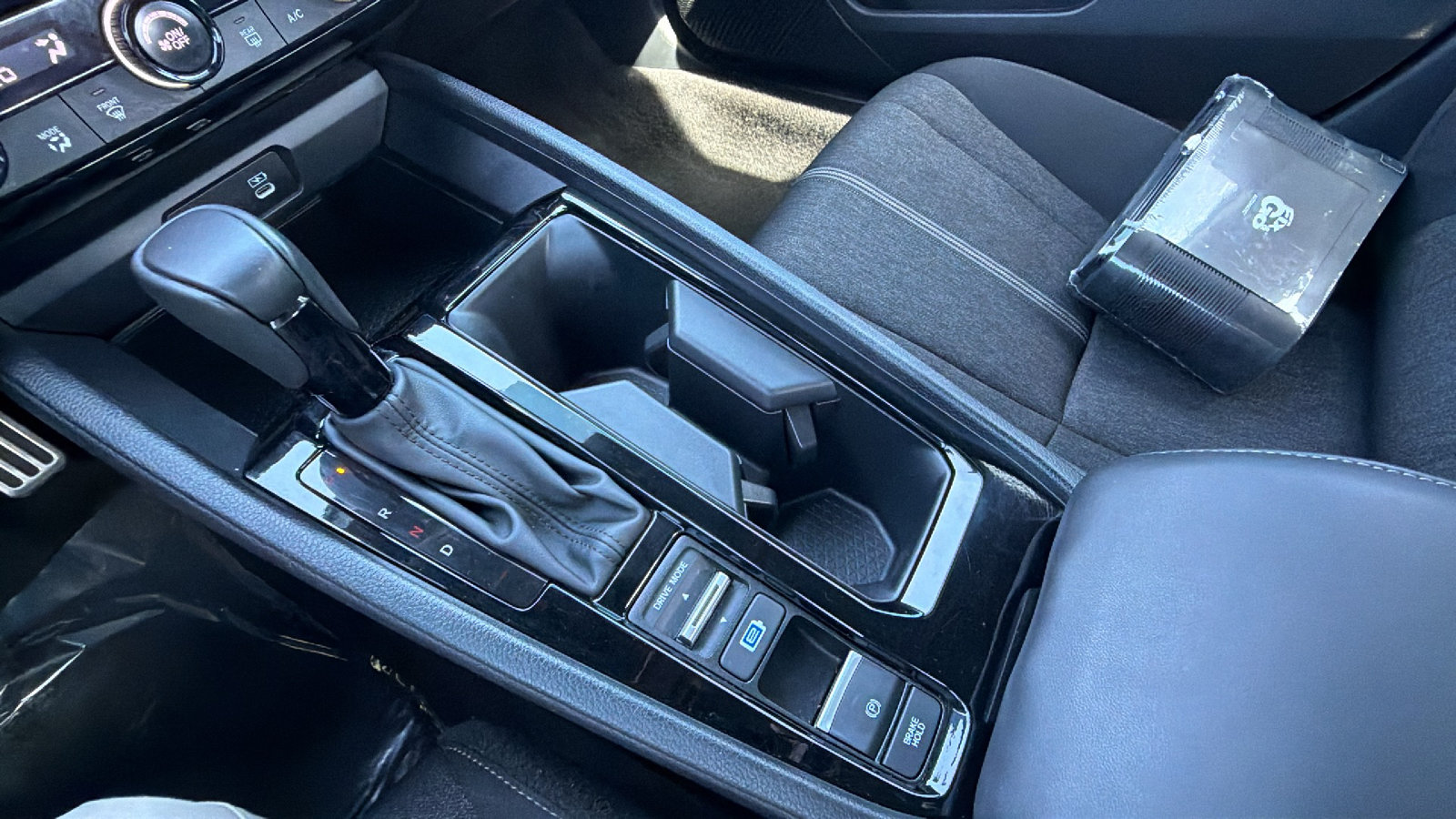 Used 2024 Honda Accord Sport image 30