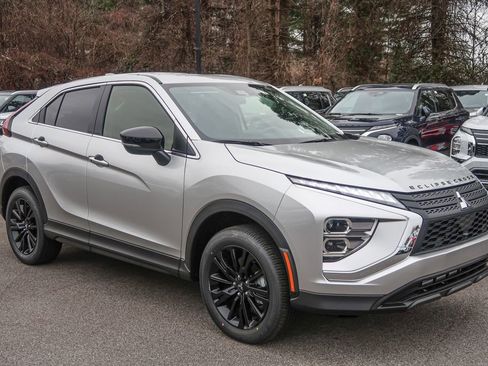 New 2026 Mitsubishi Eclipse Cross LE image 8
