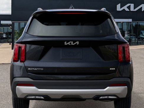 New 2026 Kia Sorento S image 13