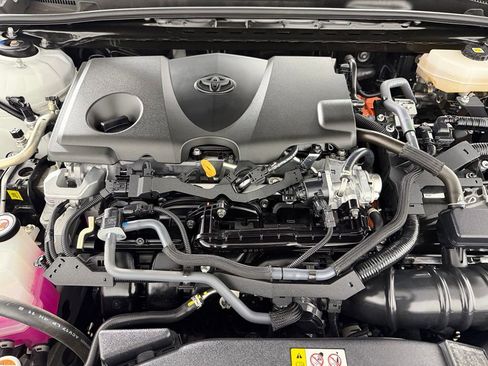 Used 2025 Toyota Camry XSE FWD image 34
