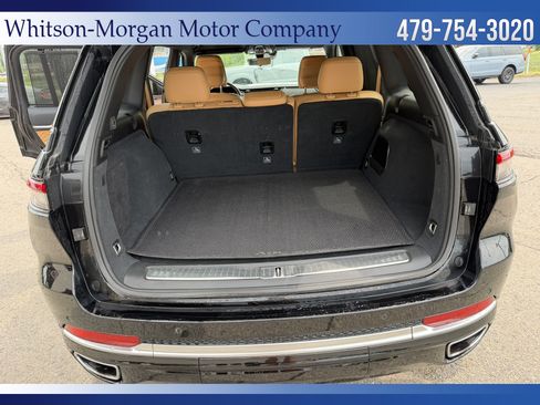 Used 2023 Jeep Grand Cherokee Summit w/ Advanced Protech Group IV AWD/4WD image 27
