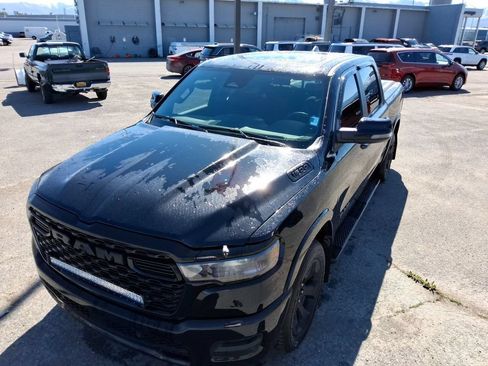 Used 2025 RAM 1500 Big Horn AWD/4WD image 1