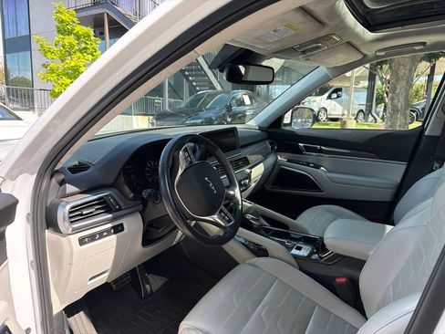Used 2022 Kia Telluride SX w/ SX Prestige Package AWD/4WD image 22