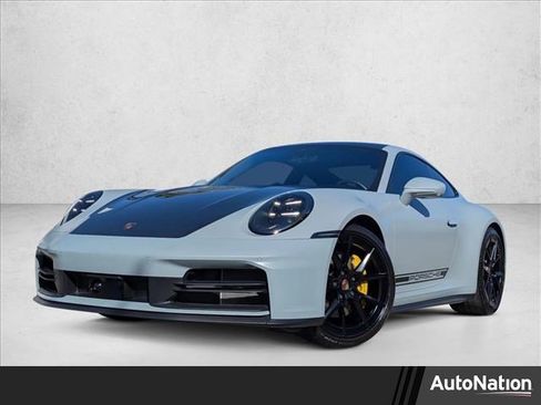 Used 2025 Porsche 911 Carrera image 1