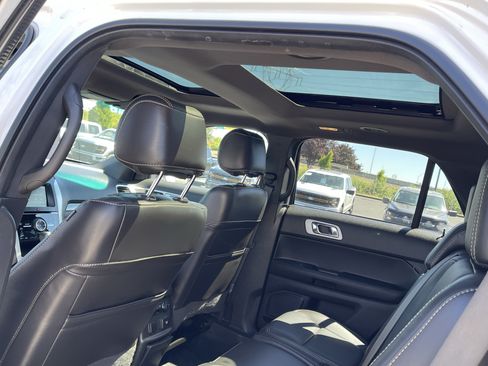 Used 2014 Ford Explorer Sport w/ Equipment Group 401A AWD/4WD image 13