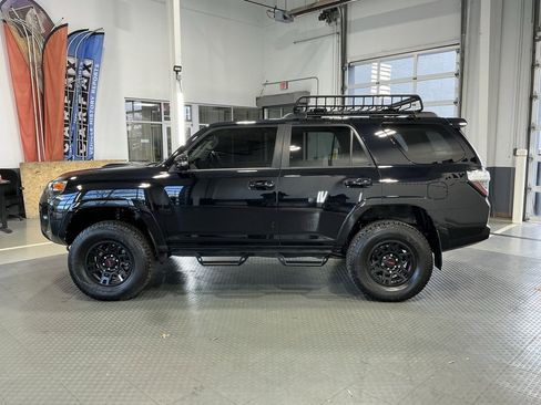 Used 2021 Toyota 4Runner Venture image 45