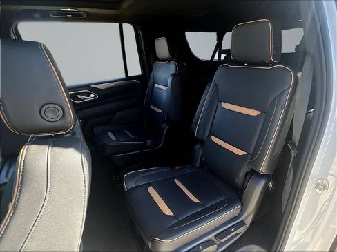 Used 2023 GMC Yukon XL AT4 w/ AT4 Premium Package AWD/4WD image 24