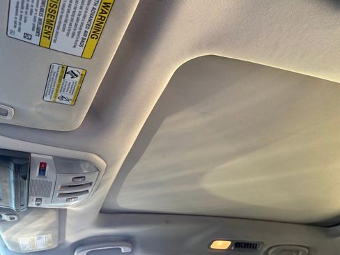 Used 2021 Subaru Ascent Limited w/ Technology Package image 34