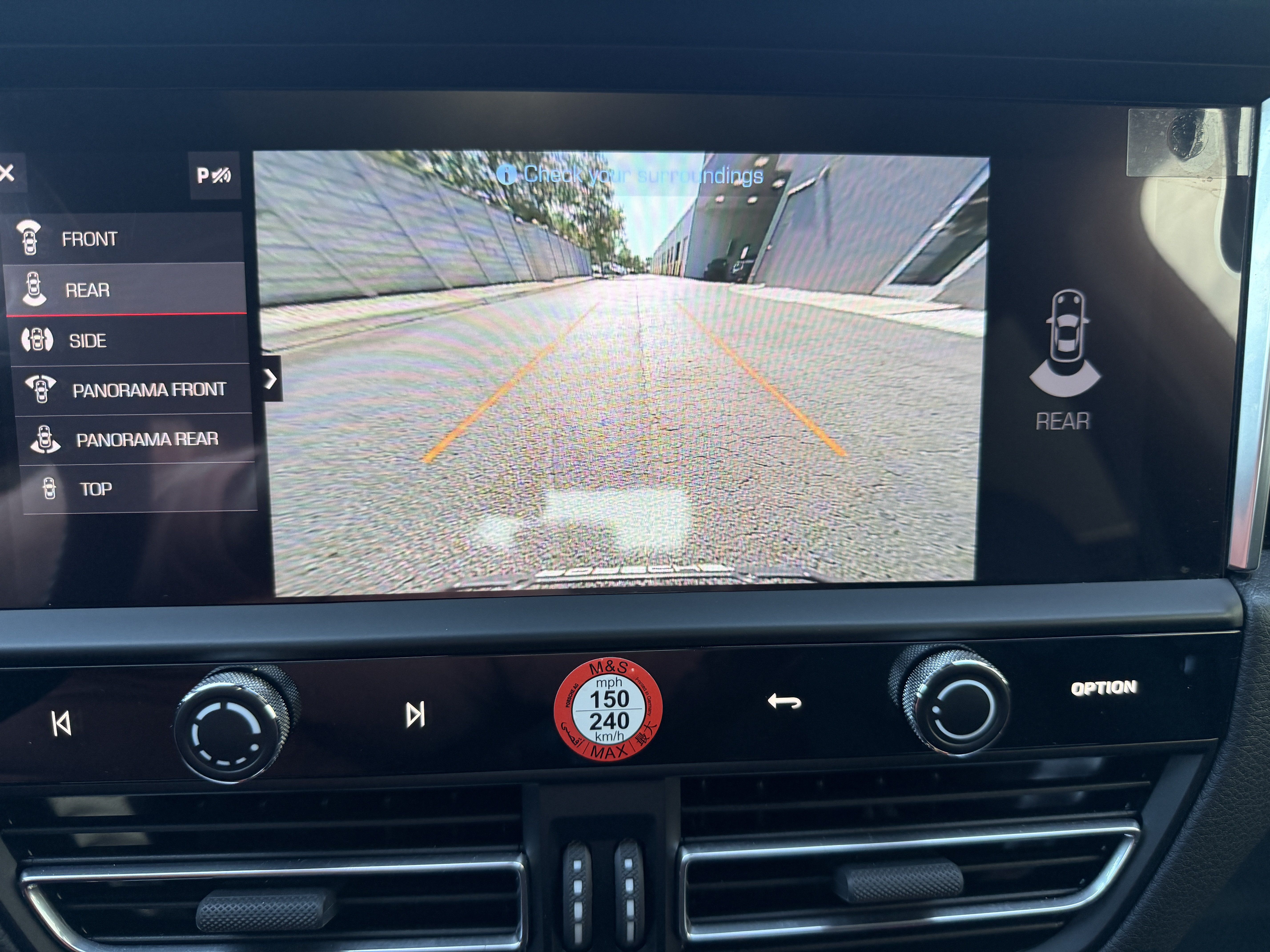Certified 2026 Porsche Macan AWD/4WD image 27