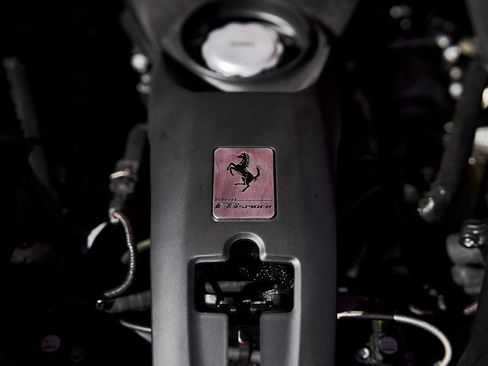 Used 2022 Ferrari F8 Tributo image 29