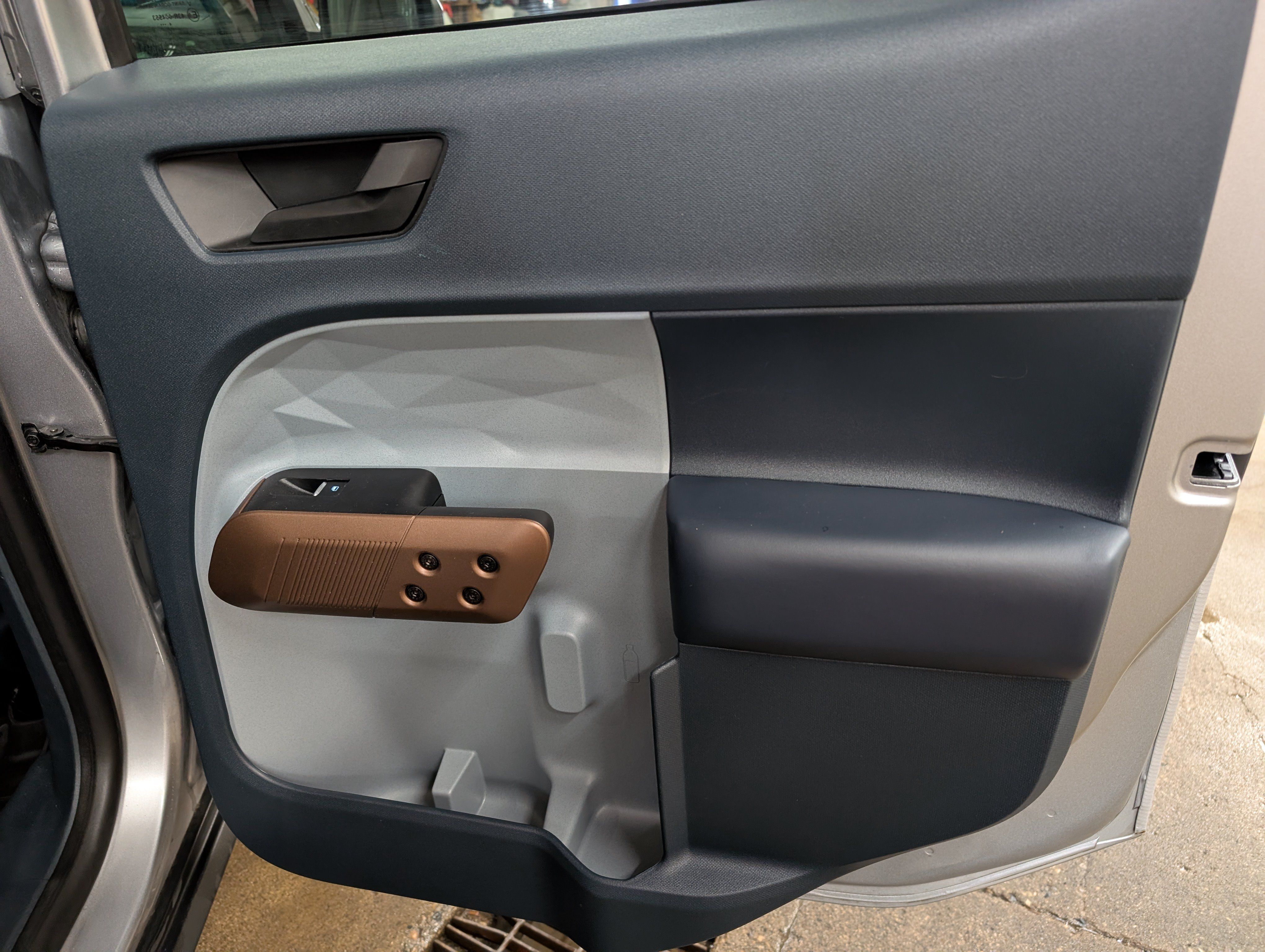 Used 2024 Ford Maverick Lariat FWD image 5