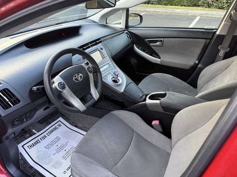 Used 2012 Toyota Prius Four image 12