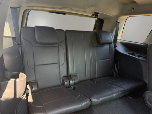 Used 2019 GMC Yukon SLT w/ Open Road Package RWD image 20
