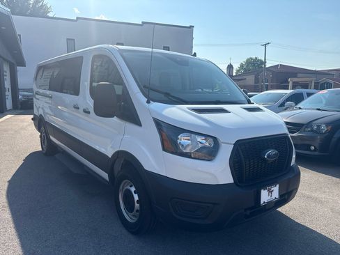 Used 2024 Ford Transit 350 XL RWD image 7