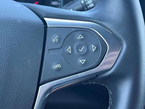 Used 2023 Chevrolet Traverse LT AWD/4WD image 25