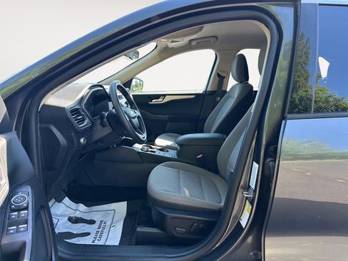 Used 2020 Ford Escape SE FWD image 9