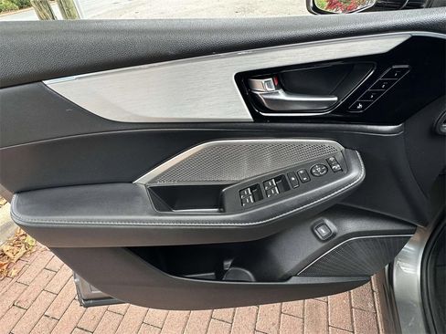 Certified 2023 Acura MDX SH-AWD w/ Technology Package image 24