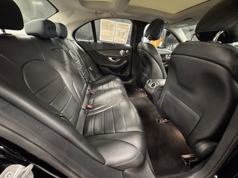 Used 2017 Mercedes-Benz C 300 4MATIC Sedan image 31