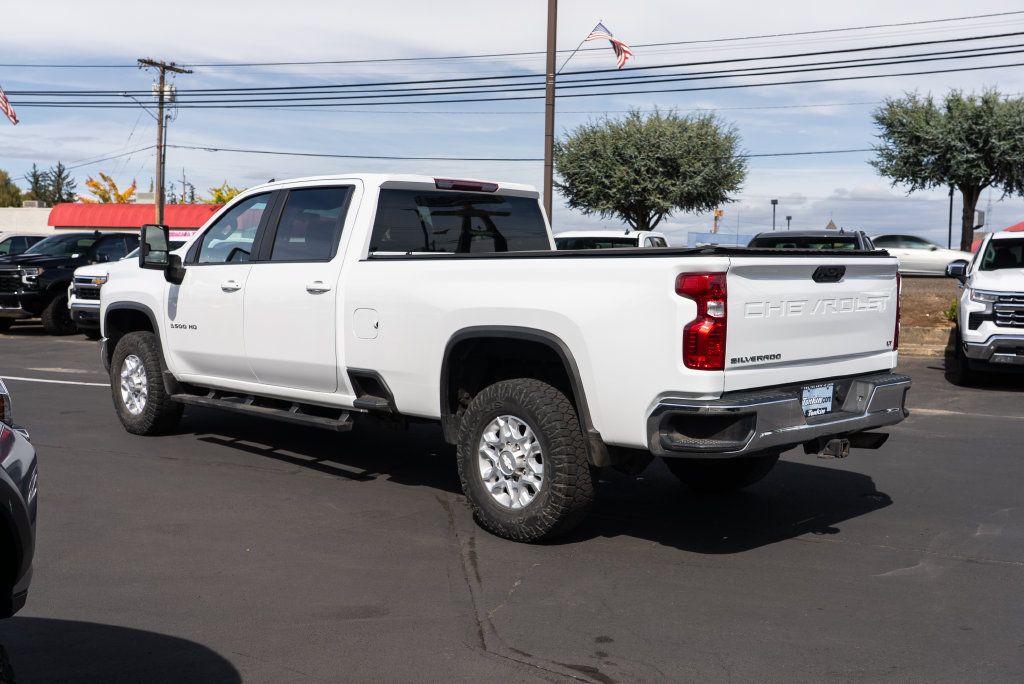 Used 2020 Chevrolet Silverado 3500 LT w/ Fleet Comfort Package AWD/4WD image 4