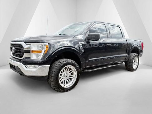 Used 2022 Ford F150 XLT w/ Equipment Group 301A Mid AWD/4WD image 3