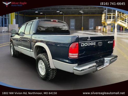 Used 2000 Dodge Dakota Sport image 2