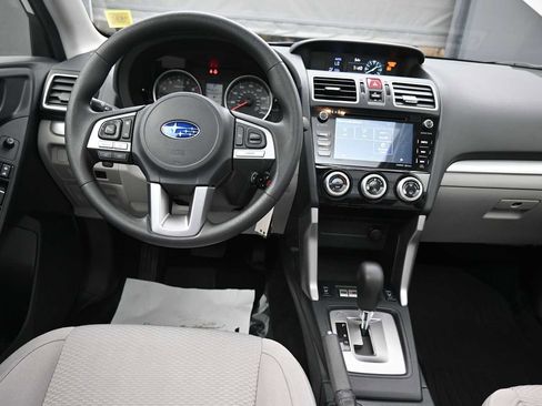 Used 2017 Subaru Forester 2.5i Premium w/ All-Weather Package AWD/4WD image 12