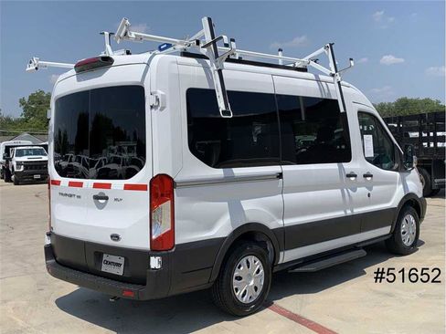 Used 2019 Ford Transit 150 XLT image 8