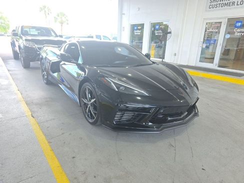 Used 2023 Chevrolet Corvette Stingray Premium Cpe w/ Z51 Performance Package image 2